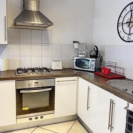 Grand Appartement Spacieux A 5 Min Du Centre Ville Αζάτσιο Εξωτερικό φωτογραφία