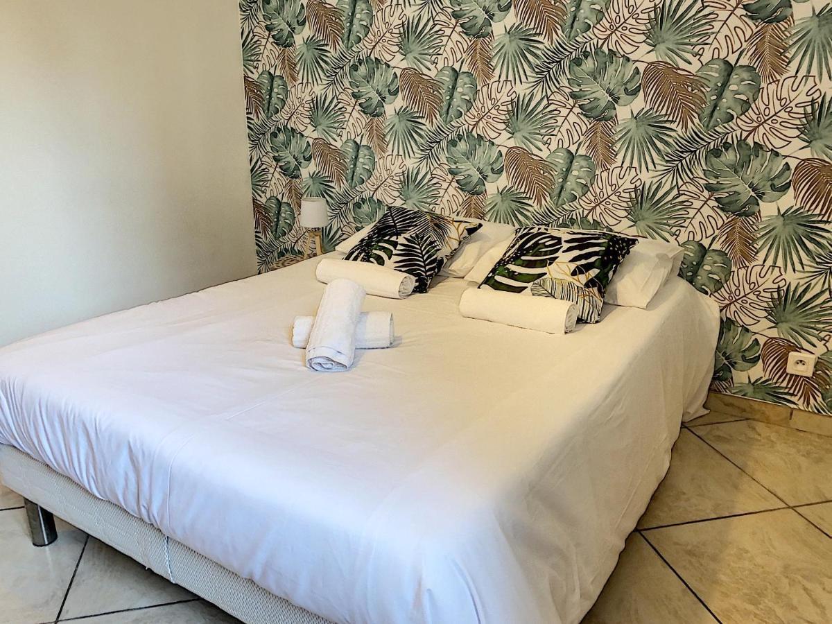 Grand Appartement Spacieux A 5 Min Du Centre Ville Αζάτσιο Εξωτερικό φωτογραφία